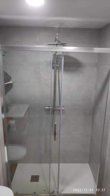 Precioso Apartamento Con Magnifico Patio. Sant Feliu de Llobregat Dış mekan fotoğraf